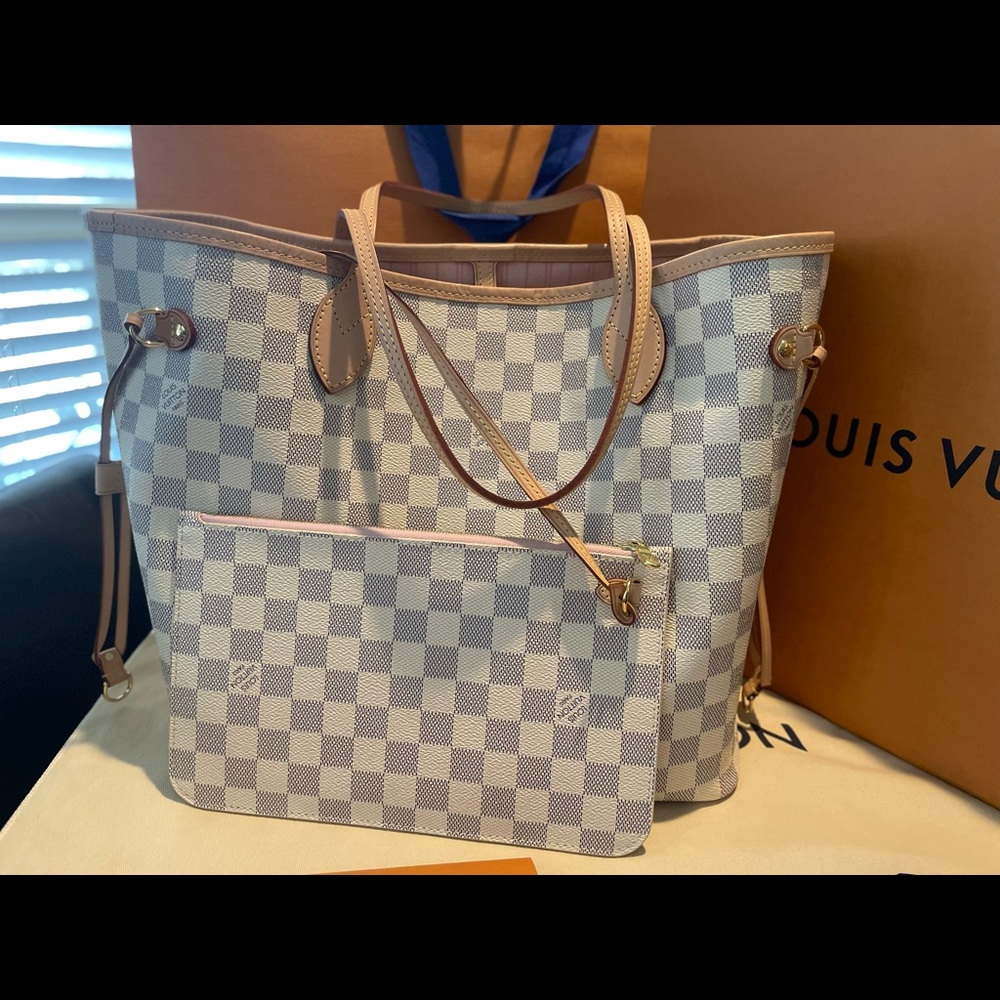 Louis Vuitton Neverfull MM